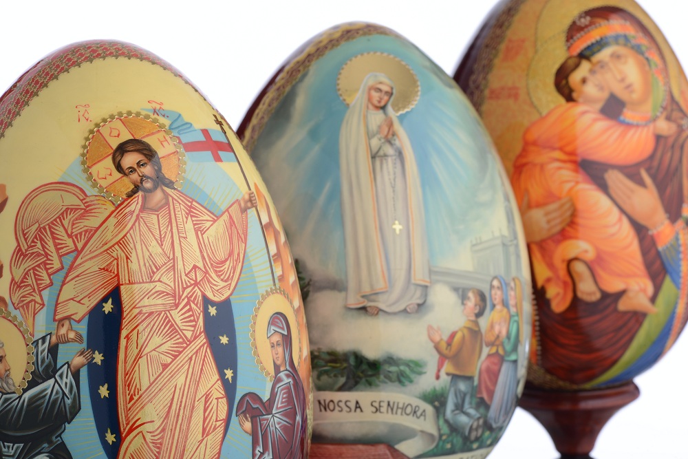 Les œufs russes peints : symbole de la Résurrection du Christ
