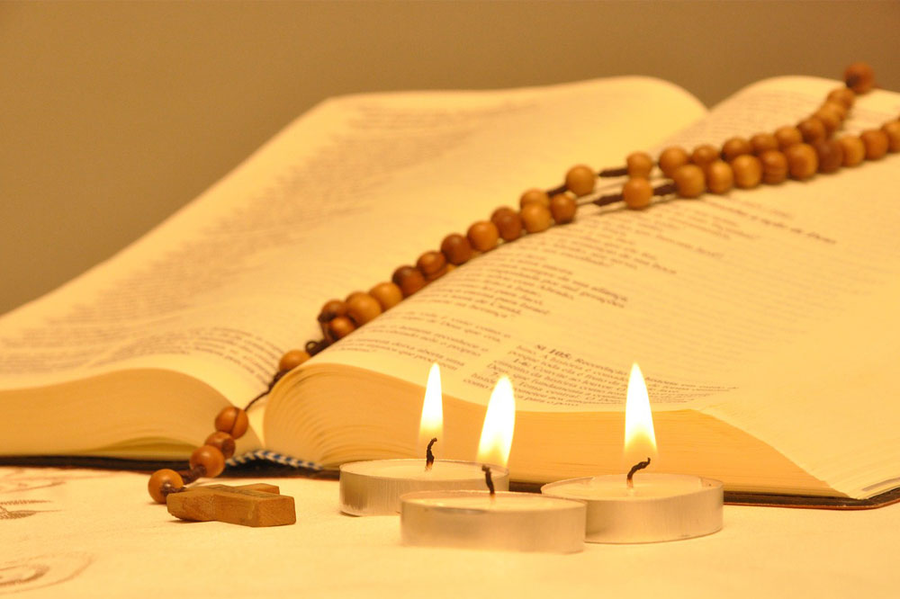 Les dévotions de l’église pour chaque mois de l’année