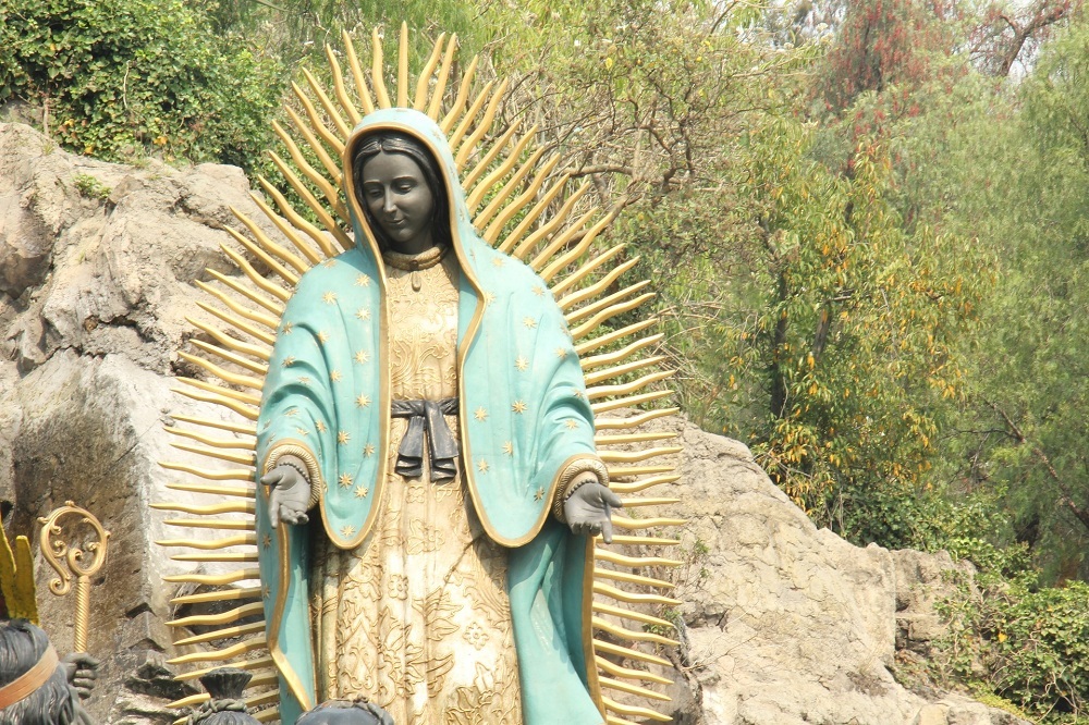 Les Apparitions de la Vierge de Guadalupe - Holyart.fr Blog