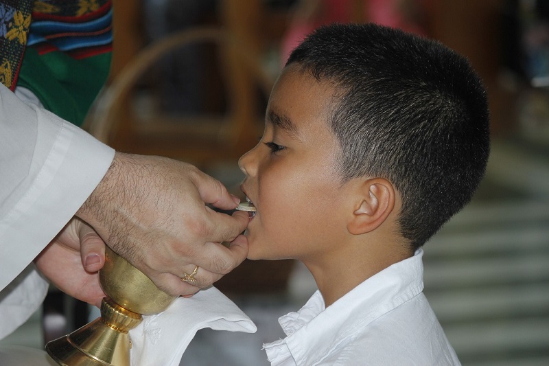 première communion enfant