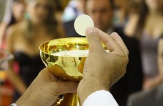 Communion d’Ostie