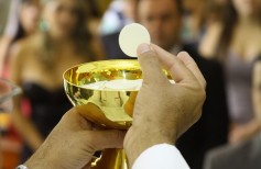 10 questions et 10 réponses sur les hosties et la communion