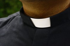 Habillement clergé : la simple élégance du clergyman