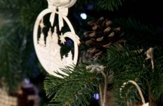 Decorations en bois pour le sapin de Noel