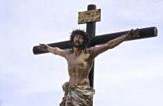 Jesus sur la croix