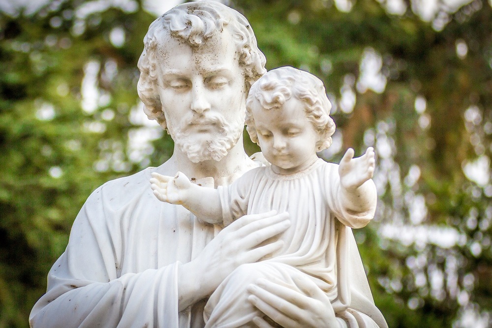 Le Rosaire de Saint Joseph : une arme puissante contre les tentations