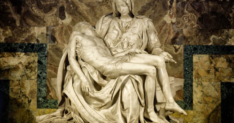 La Pietà de Michel-Ange Buonarroti : histoire et description d’une des plus belles œuvres d’art au monde