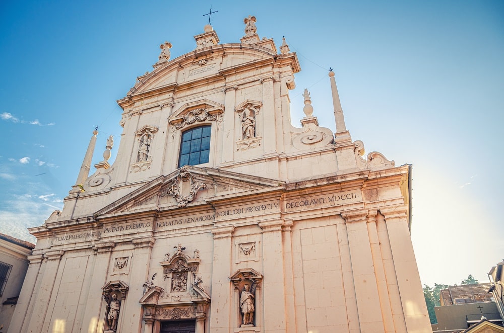 Saint Faustin: pourquoi est-il devenu le Saint des célibataires?