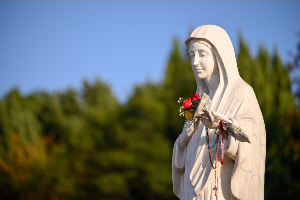 Les apparitions de Marie Rose Mystique et son Sanctuaire à Fontanelle