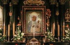 La Vierge Noire de Czestochowa peinte par Saint Luc