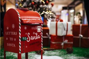 Lettre au Père Noël : vous pouvez l’envoyer avec nos boîtes aux lettres