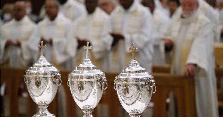 Messe du Chrisme et la bénédiction des huiles saintes