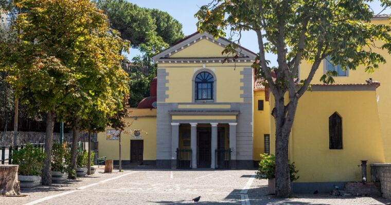Le Sanctuaire de Saint Janvier à la Solfatare de Pouzzoles