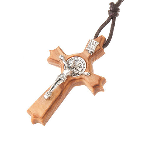 pendentif croix s.benoit