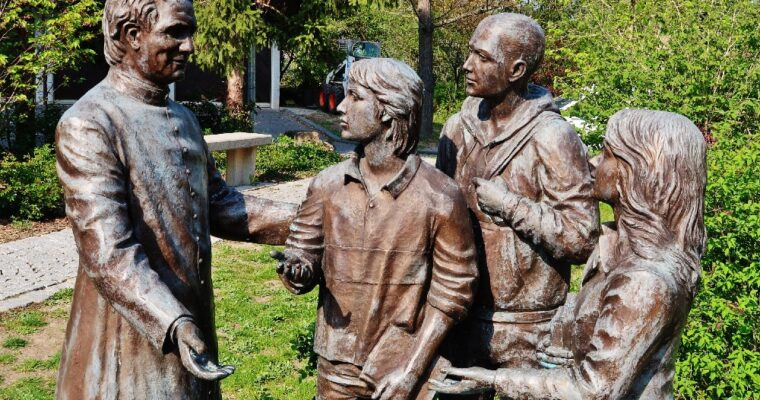 De Don Bosco à Pier Giorgio Frassati : qui sont les saints sociaux