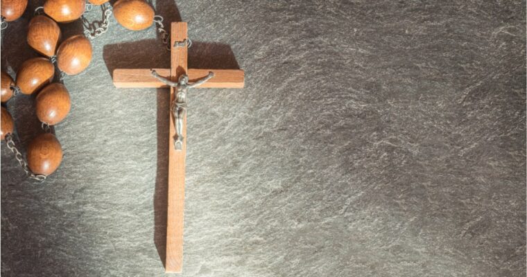 Le Chapelet franciscain: une prière pleine de joie