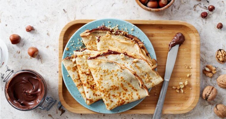 La tradition des crêpes pour la fête de la Chandeleur en France